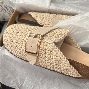 Steve Madden Tan Woven Buckle Mules